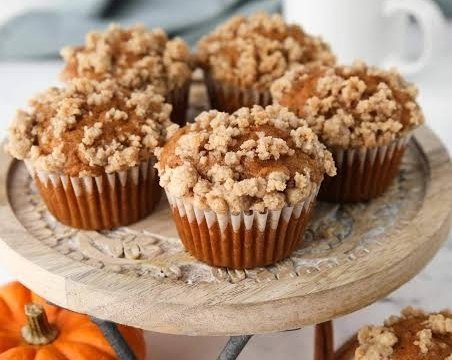Best Brown Butter Pumpkin Spice Streusel Muffins top view